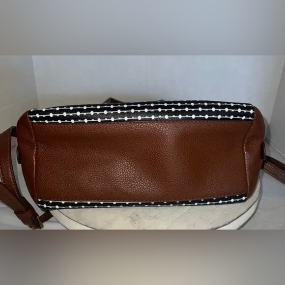 Fossil/ Sydney /Satchel